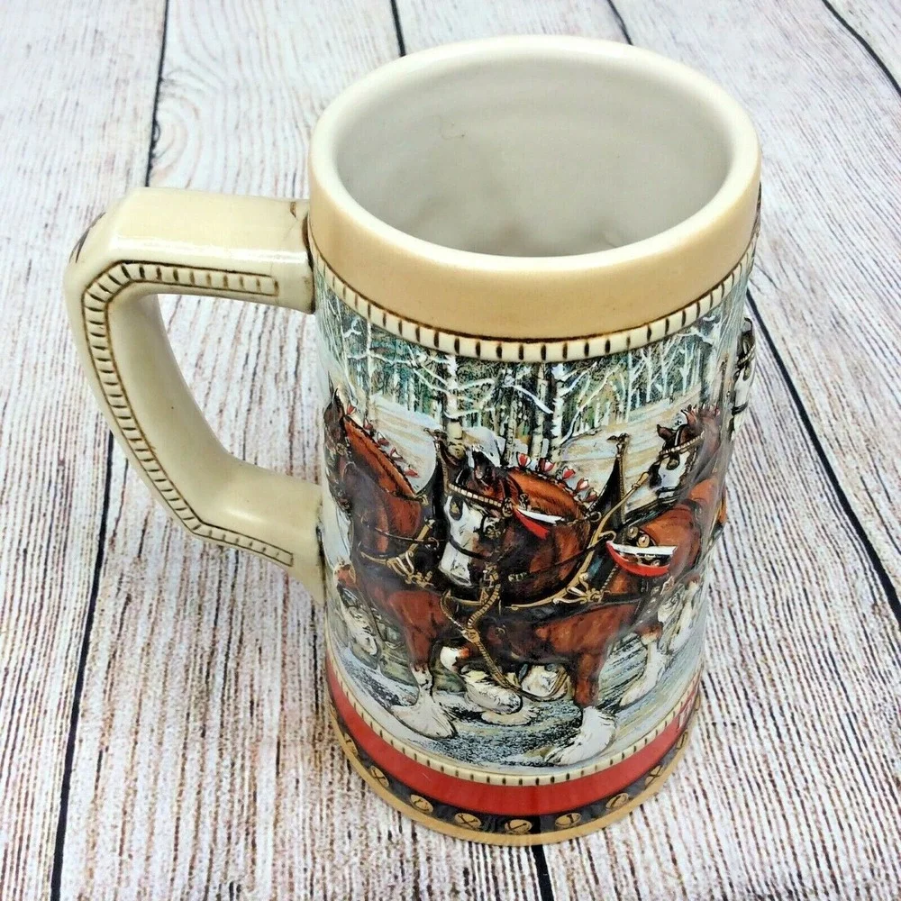 1988 Anheuser Busch Budweiser Clydesdale‎ Holiday Beer Stein Collectors Series